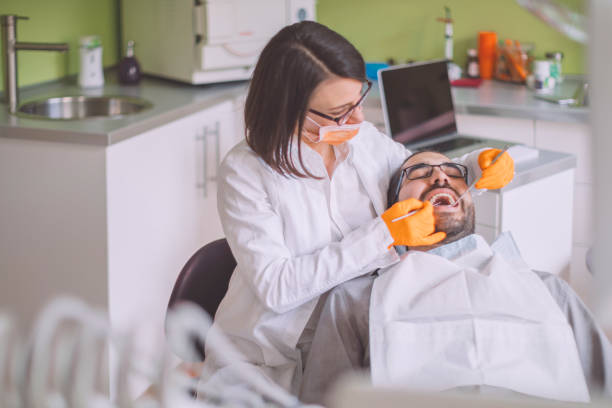 Best Tooth Infection Emergency Dentist  in Pine Mountain Clu, CA
